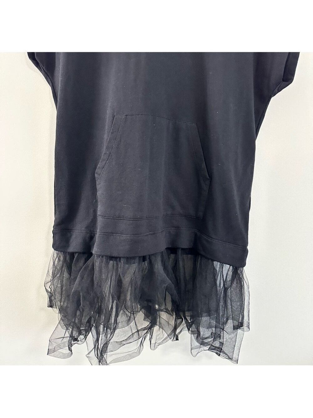Pilcro Tulle Short-Sleeve Sweatshirt Black Size Large Anthropologie - Picture 9 of 12